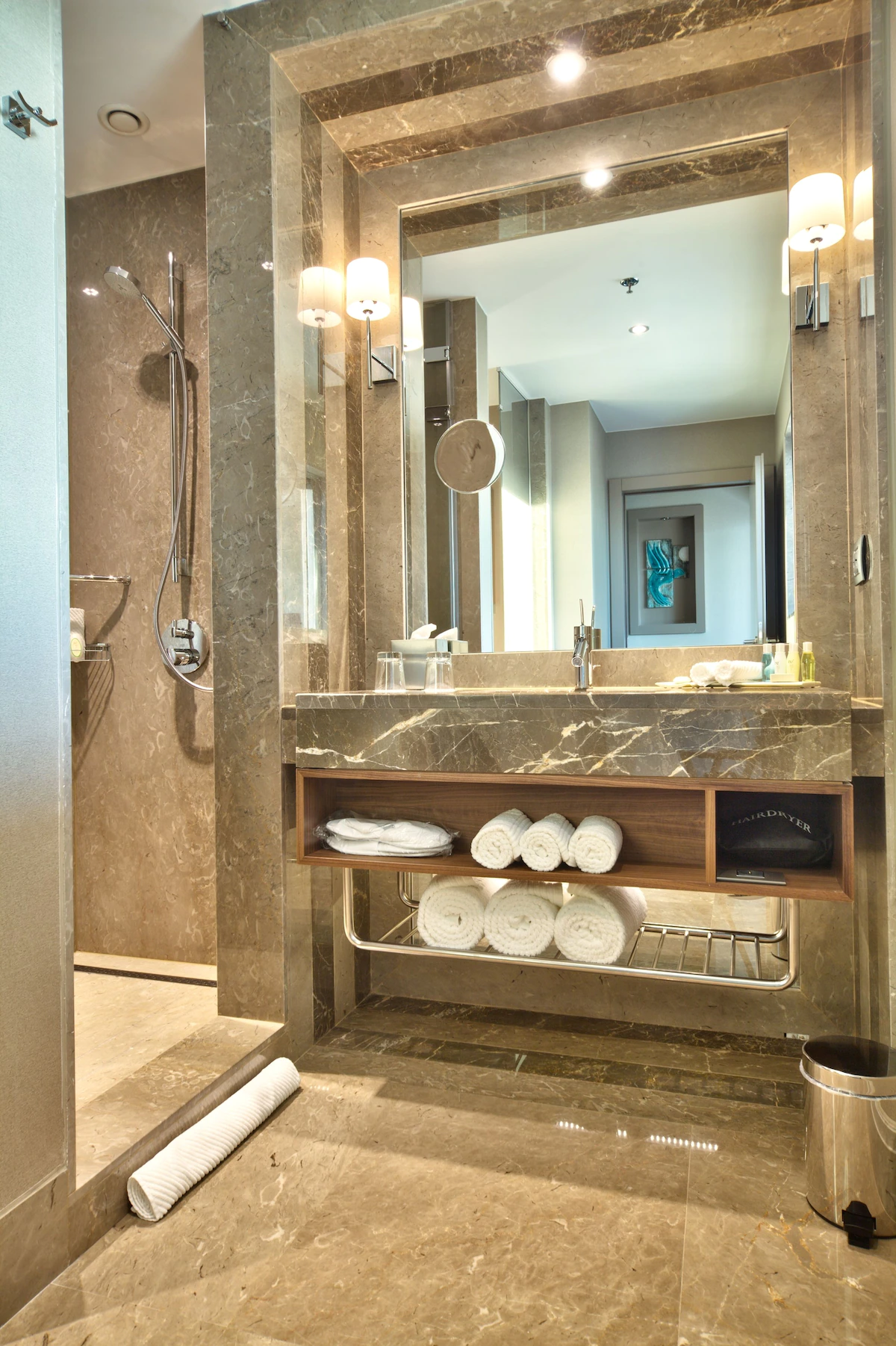 حمام هتل رنسانس بسفروس استانبول